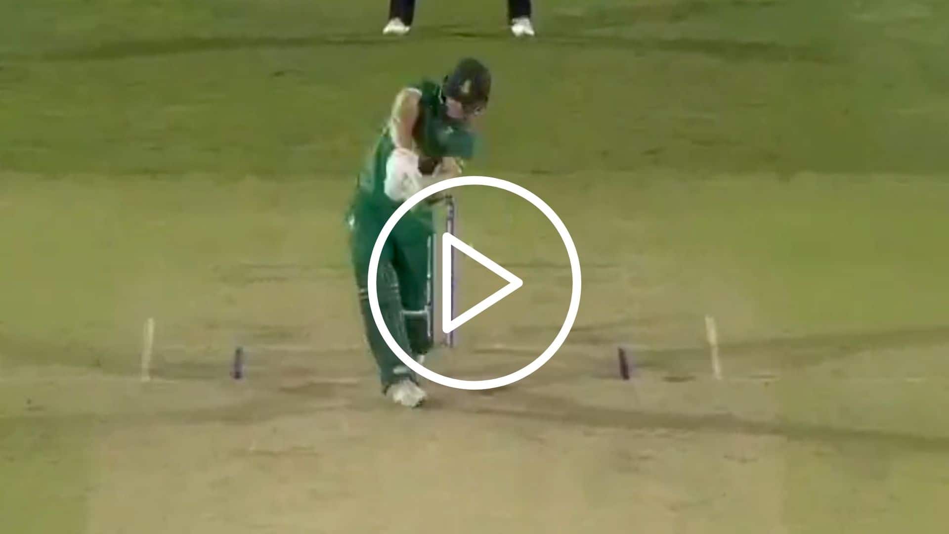 [Watch] South African Hopes Shattered As David Miller Gets Cleaned Up By Magical Delivery